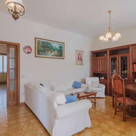Apartman Del Freo By Interhome *